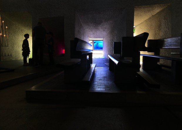 9D0BEAA7-7494-4D22-95F7-1186CF5FD444